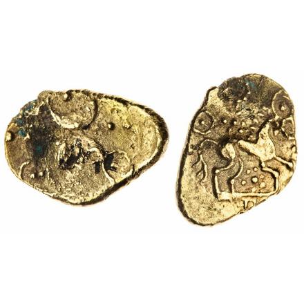 Iceni, Uninscribed Coinage (50 BC - AD 50), 'Freckenham' Type, AV Stater, solid back-to-back crescents